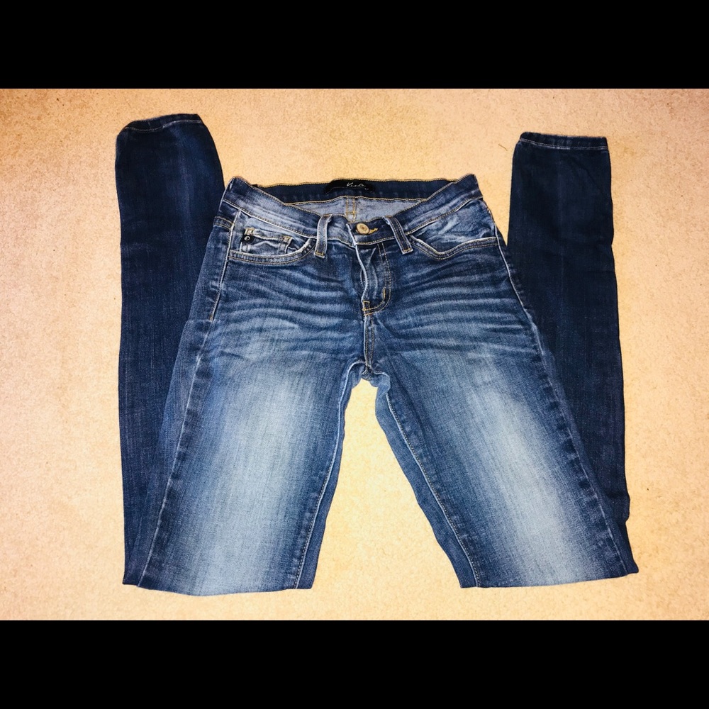 Kancan jeans (from buckle)